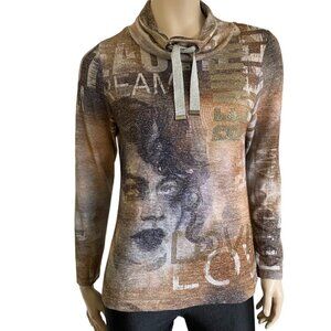 Dolcezza Fine Knit Sweater with Gold & Silver Shimmer S​​​​​​